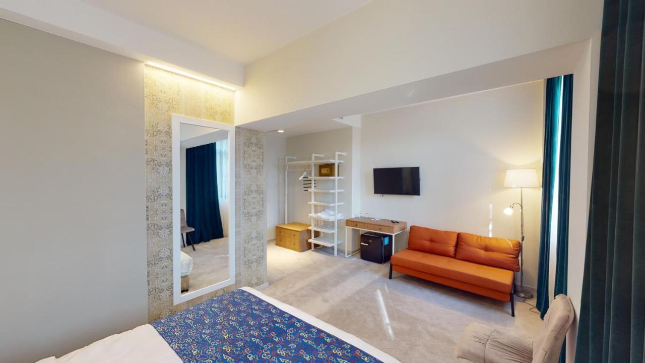Epigraph Design Kosher Hotel ティビリシ エクステリア 写真