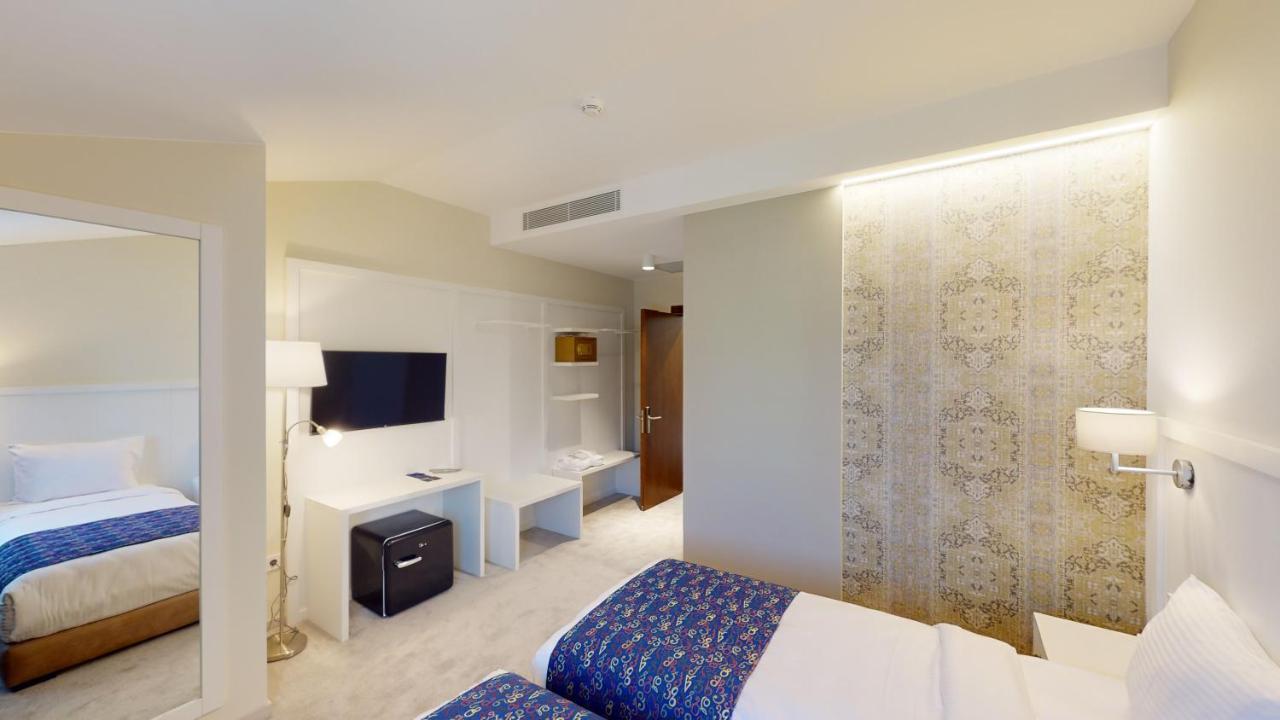 Epigraph Design Kosher Hotel ティビリシ エクステリア 写真