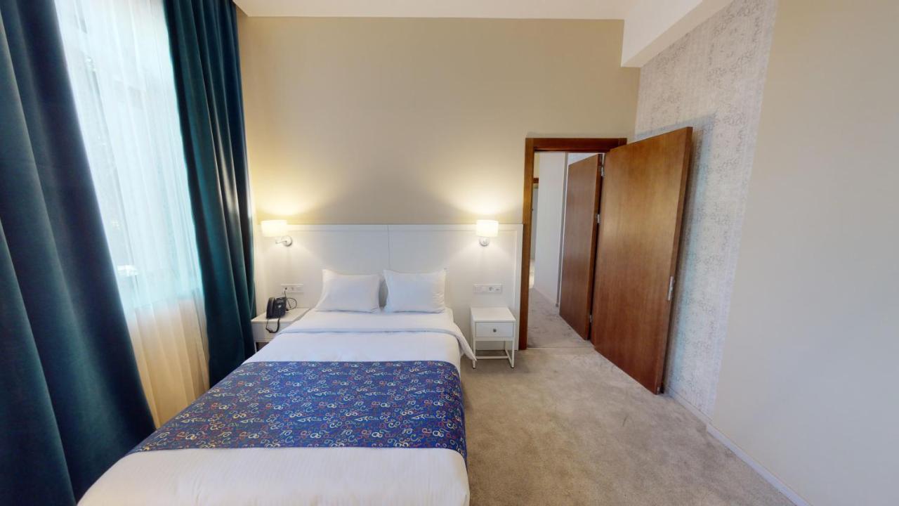 Epigraph Design Kosher Hotel ティビリシ エクステリア 写真