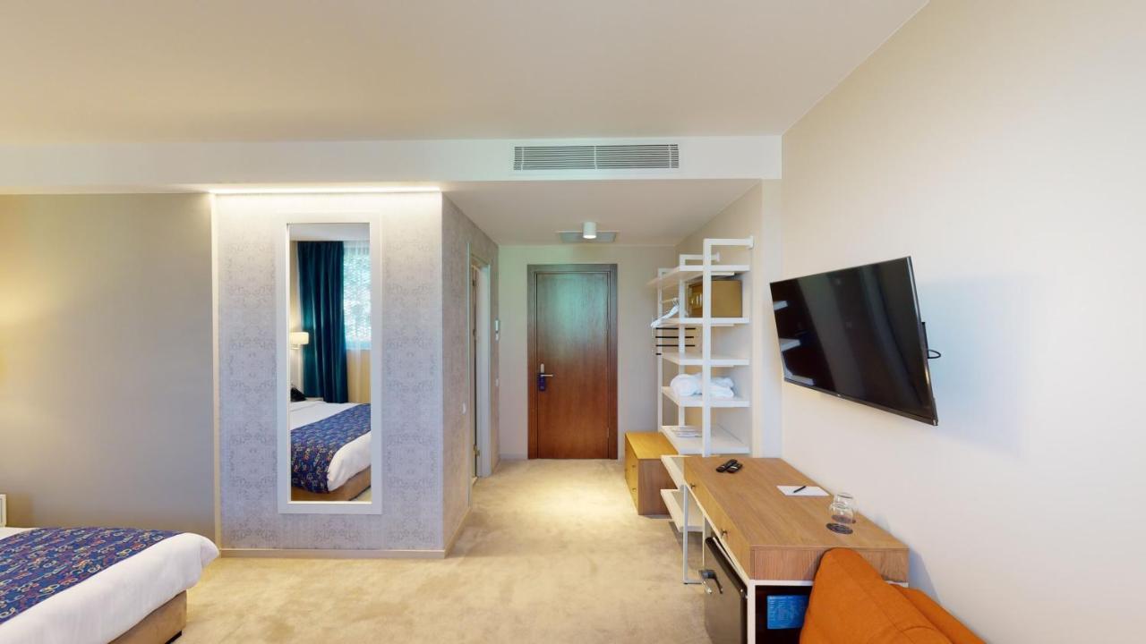 Epigraph Design Kosher Hotel ティビリシ エクステリア 写真